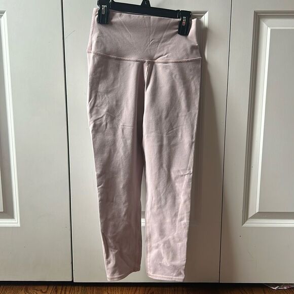 Alo Yoga High Waist Legging in Soft Pink Size XS - Picture 1 of 4